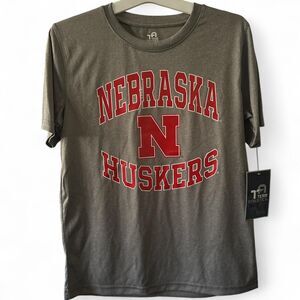 Grey Nebraska Huskers T-Shirt Size kids size L